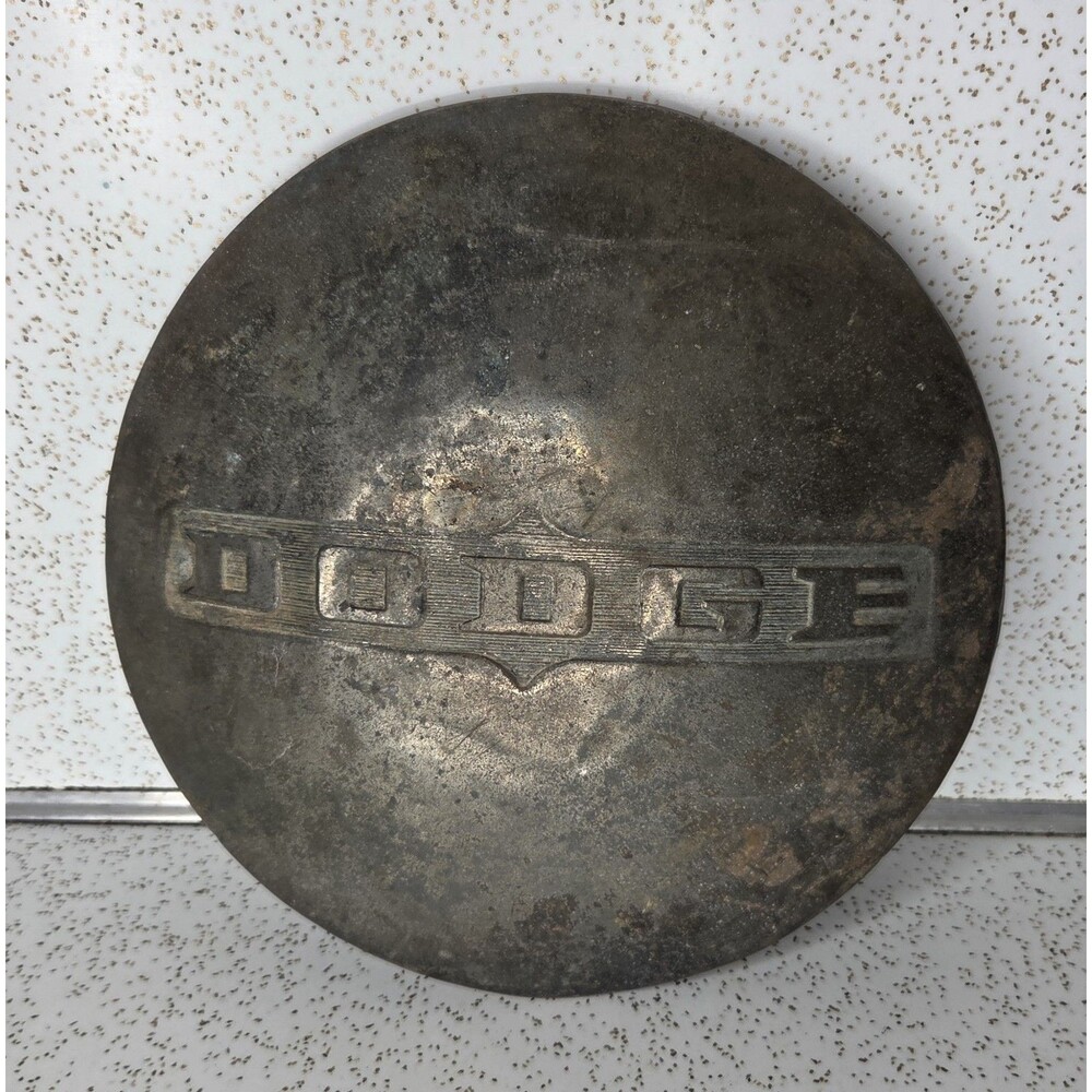 1946 1947 1948 1949 1950 Dodge Hubcap Dog Dish Poverty Cap 1946-50 Distress 7½"